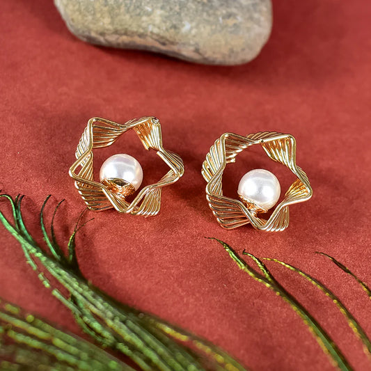 Luxury Gold Star Pearl Earrings for Women | Elegant Designer Jewelry