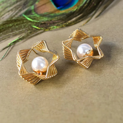 Luxury Gold Star Pearl Earrings for Women | Elegant Designer Jewelry